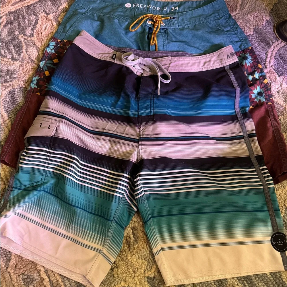 Geometric Patterned Shorts with Drawstring - Picture 2 of 12
